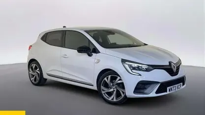 Used Renault Clio RS Line 90 HP (66 kW) 2023 White Hatchback