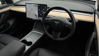 Used Tesla Model 3 Long Range AWD 258 kW (351 HP) 2023 Sedan