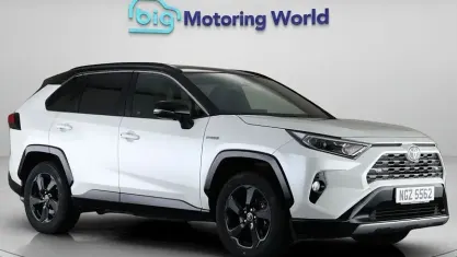 Begagnad Toyota RAV4 218 HK (160 kW) 2023 SUV