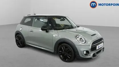 Usado Mini Cooper S Hatch 192 HP (141 kW) 2019 Cinzento Citadino