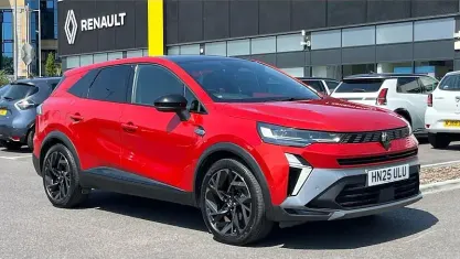 Used Renault Symbioz Iconic Esprit Alpine 143 HP (105 kW) 2025 Red  SUV