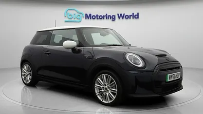 Used 2023 Mini Cooper Level 3 Hatchback | £14,900 (Fair price)