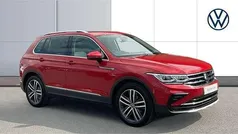 Red Used 2022 VW Tiguan Elegance SUV | £25,695 (Fair price)