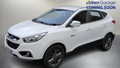 White Used 2015 Hyundai ix35 SE SUV | £6,250 (Fair price)