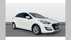 White Used 2016 Hyundai i30 SE Hatchback | £6,448 (Fair price)