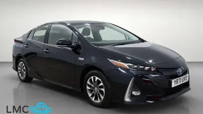Used Toyota Prius 122 HP (89 kW) 2021 Black Hatchback
