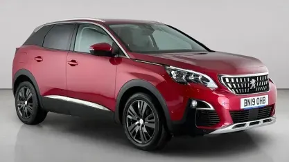 Used Peugeot 3008 Allure 131 HP (96 kW) 2019 Red SUV