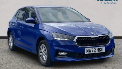 Second-hand Skoda Fabia Comfort 110 CP (80 kW) 2022 Albastru Hatchback