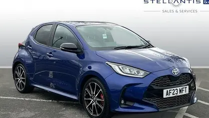 Used Toyota Yaris Hybrid Sport 116 HP (85 kW) 2023 Blue Hatchback