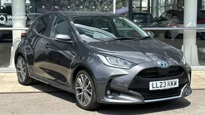 Used Toyota Yaris 116 HP (85 kW) 2023 Grey Hatchback