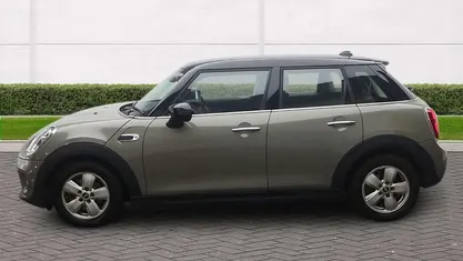 Used Mini Cooper Classic 136 HP (100 kW) 2020 Hatchback