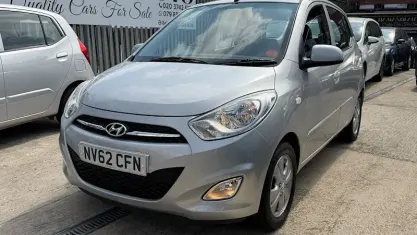 Used Hyundai i10 Active 86 HP (63 kW) 2013 Silver Hatchback