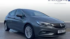 Blue Used 2018 Vauxhall Astra Elite Hatchback | £8,998 (Fair price)