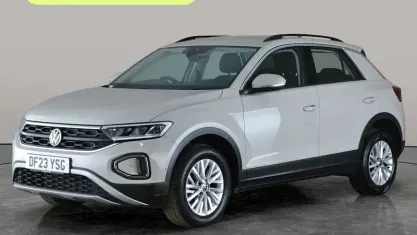 Używany VW T-Roc Life 110 KM (80 kW) 2024 SUV