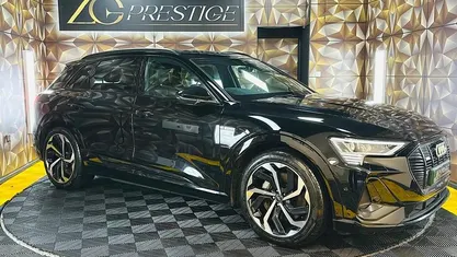 Black Used 2022 Audi e-tron Black Edition SUV | £22,345 (Fair price)