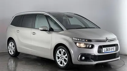 Used 2019 Citroën C4 SpaceTourer Flair MPV | £11,550 (Fair price)