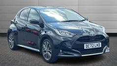 Eclipse black Used 2022 Toyota Yaris Hybrid Hatchback | £17,900 (Fair price)