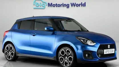 Usado Suzuki Swift Sport 140 HP (102 kW) 2019 Azul Citadino