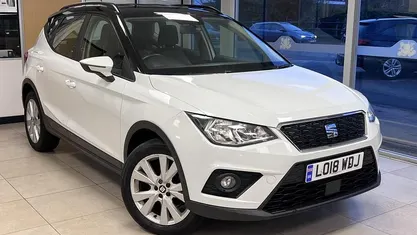 White Used 2018 Seat Arona SE Technology SUV | £7,495 (Fair price)