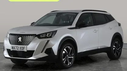 Begagnad Peugeot 2008 Allure+ 110 HK (80 kW) 2022 Vit SUV