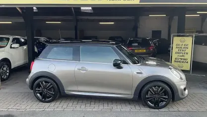 Used Mini Cooper Hatch 136 HP (100 kW) 2019 Silver Hatchback