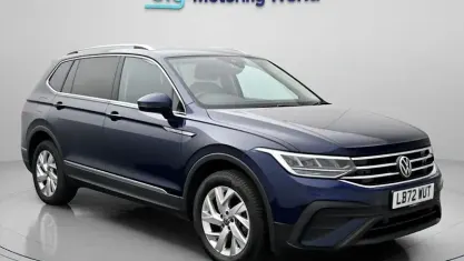 Used VW Tiguan Allspace Life 150 HP (110 kW) 2022 Blue SUV
