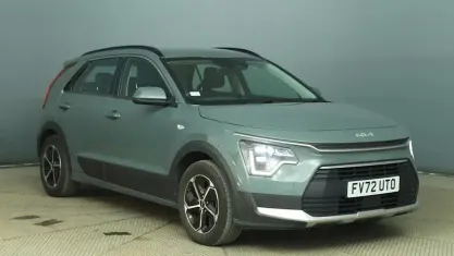 Used Kia Niro 141 HP (103 kW) 2023 Green SUV