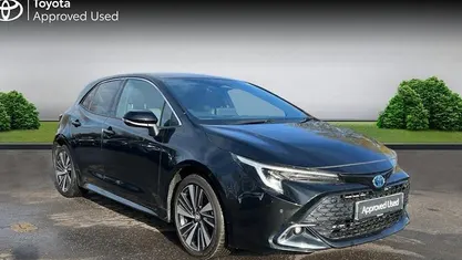 Used Toyota Corolla Design 140 HP (102 kW) 2025 Black Hatchback