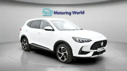 Begagnad MG HS Trophy 162 HK (119 kW) 2024 Vit SUV
