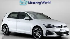 Used 2020 VW Golf VII GTE Hatchback | £18,700 (Fair price)