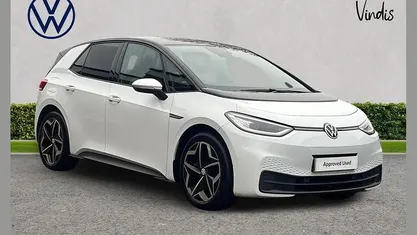 White Used 2021 VW ID.3 Pro Hatchback | £18,711 (Fair price)