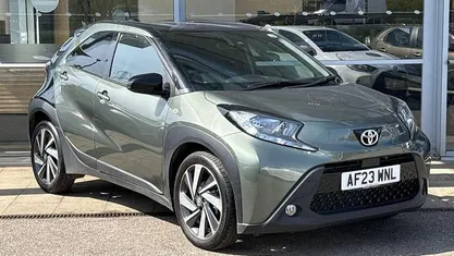 Used Toyota Aygo X 72 HP (52 kW) 2025 SUV