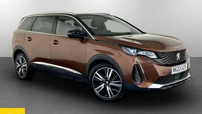 Used 2022 Peugeot 5008 Premium Estate | £19,295 (Fair price)