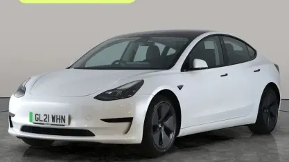 Używany Tesla Model 3 Long Range AWD 258 kW (351 KM) 2023 Sedan/Limuzyna