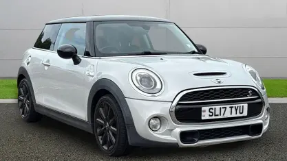 Used Mini Cooper S Hatch 192 HP (141 kW) 2017 Silver Hatchback
