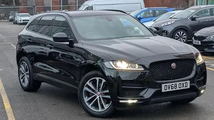 Used 2020 Jaguar F-Pace R-Sport SUV | £14,395 (Fair price)