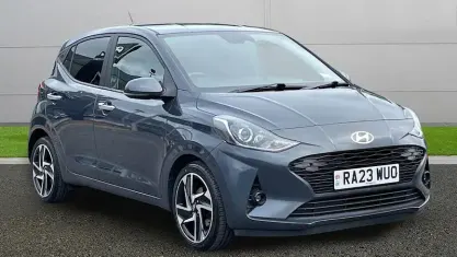 Used Hyundai i10 Premium 84 HP (61 kW) 2023 Grey Hatchback