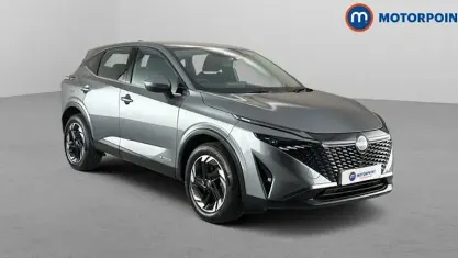 Used Nissan Qashqai Acenta Premium 190 HP (139 kW) 2024 Grey SUV