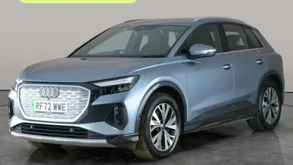 Usado Audi Q4 e-tron Sport 219 kW (299 HP) 2023 Azul SUV