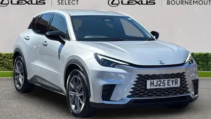 Used Lexus LBX 136 HP (100 kW) 2025 Silver SUV
