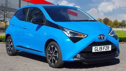 Used Toyota Aygo Trend 72 HP (52 kW) 2019 Blue Hatchback