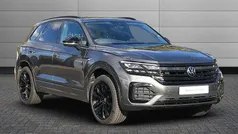 Used 2022 VW Touareg Black Edition SUV | £38,750 (Fair price)