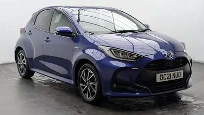 Used 2025 Toyota Yaris Hybrid Design Hatchback | £14,700 (Super price)