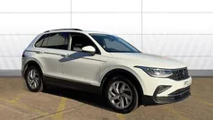 Used 2022 VW Tiguan Life SUV | £20,451 (Fair price)