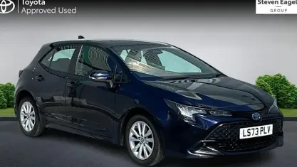 Used Toyota Corolla 140 HP (102 kW) 2023 Blue Hatchback