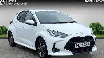 Used Toyota Yaris Hybrid Design 116 HP (85 kW) 2026 Hatchback