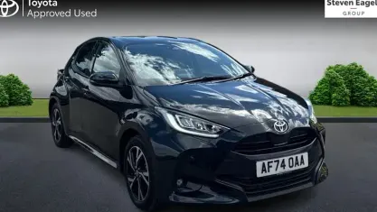 Used Toyota Yaris Design 116 HP (85 kW) 2024 Black Hatchback