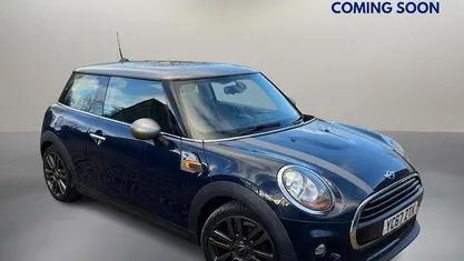 Blue Used 2017 Mini Cooper Hatch Hatchback | £8,350 (Fair price)