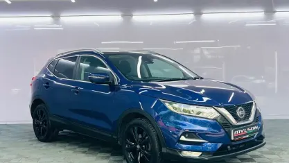 Used Nissan Qashqai N-Connecta 140 HP (102 kW) 2018 Blue SUV