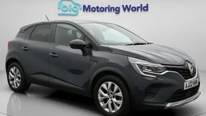 Used Renault Captur Iconic 145 HP (106 kW) 2022 Blue SUV